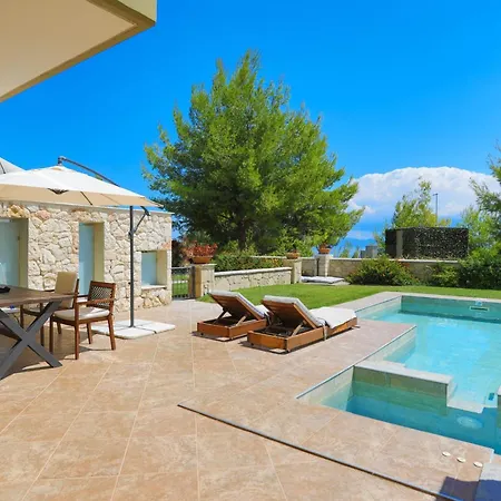 Villa Sunny Pende Hanioti