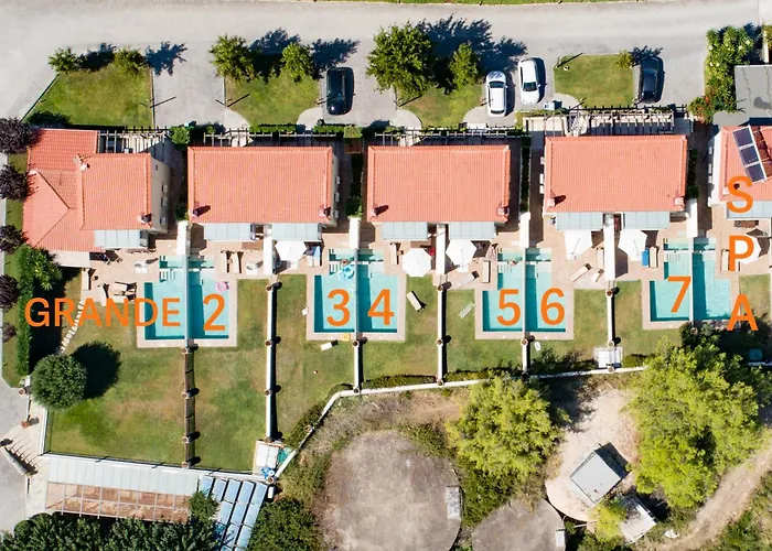 Sunny Pende Chanioti