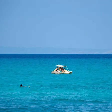 Sunny Pende * Chaniotis